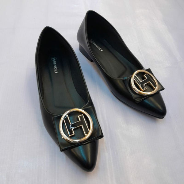 Vincci Women Pointed-Toe Flat Pumps